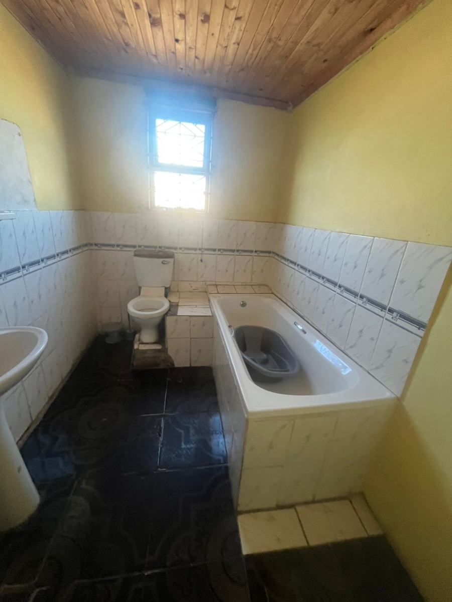 3 Bedroom Property for Sale in Kwazakhele Eastern Cape